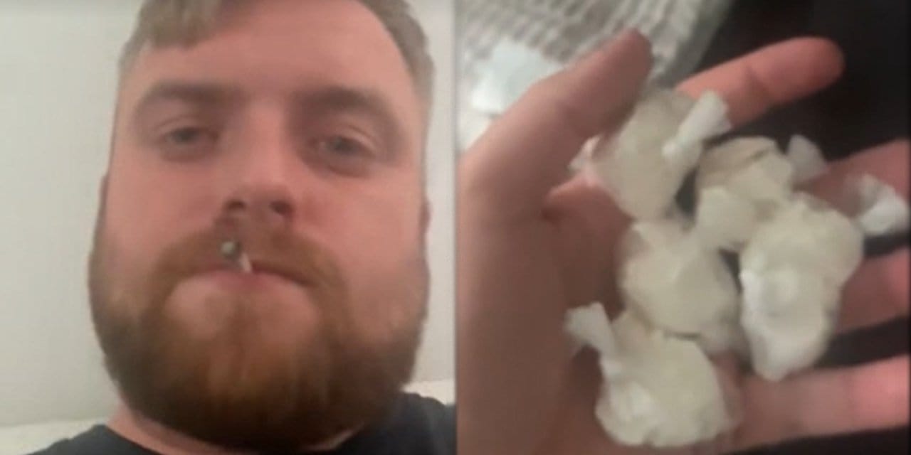 uyusturucuyu paketlerken video cektiler butun ceteleri coktu B4XsAPY8