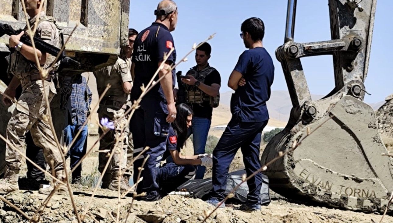 yuksekovada is kazasi 25 yasindaki operator hayatini kaybetti WOCtIHaT