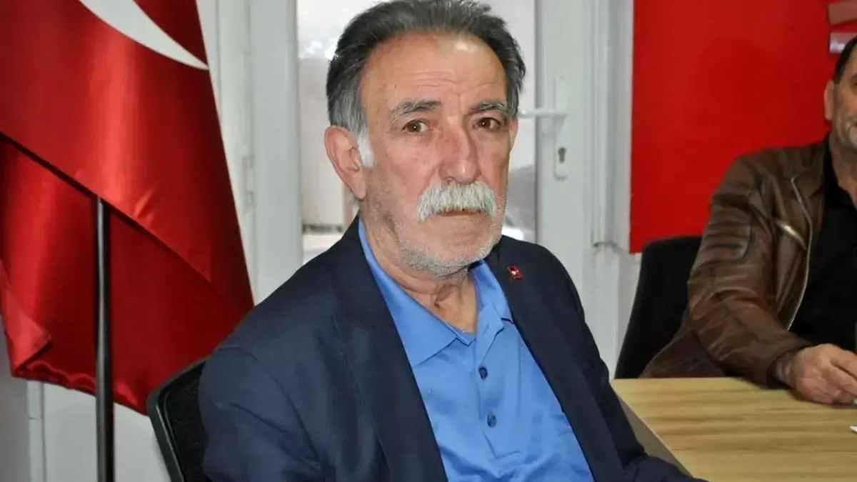 antalyada minibusun carptigi 80 yasindaki emekli ogretmen hayatini kaybetti HDOXheTD.jpg