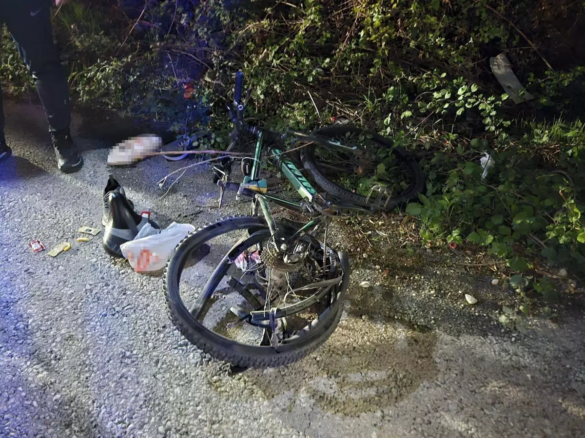 sakaryada trafik kazasinda 14 yasindaki cocuk hayatini kaybetti jyGSx1GA