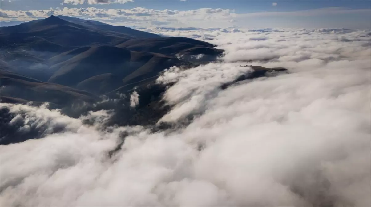 sultan murat yaylasinin sis manzarasi ziyaretcileri buyuluyor dZLCbw73.jpg