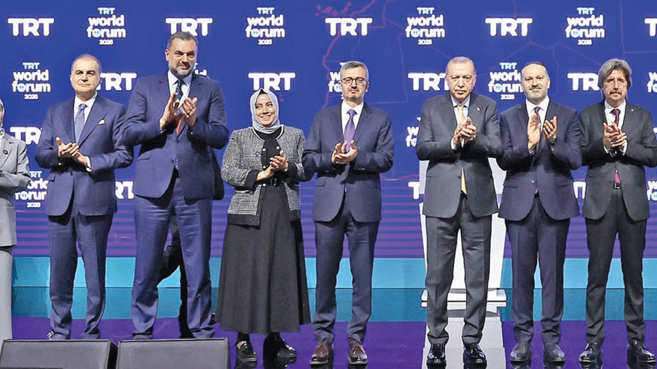 bmgk sorunlara cozum bulamiyor diyen erdogan israil masum degil zalimin ta kendisi 3YcO8dsR.gif