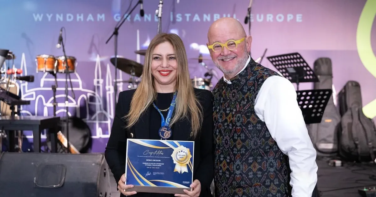 ramada plaza by wyndham istanbul tekstilkente 2025 gm of the year odulu 1uAc1FgE.webp