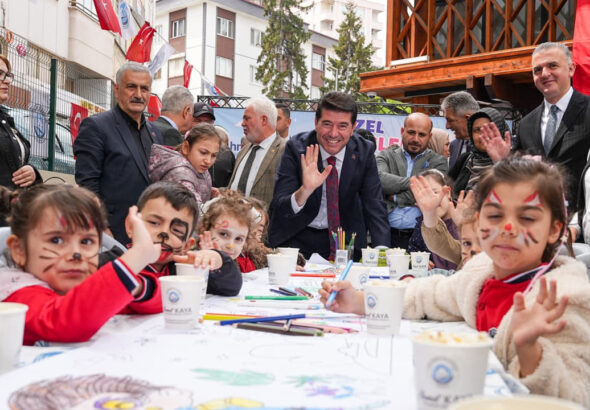 ortahisar-belediyesinden-ozel-bireylerin-yuzunu-gulduren-festival-PxGl9gty